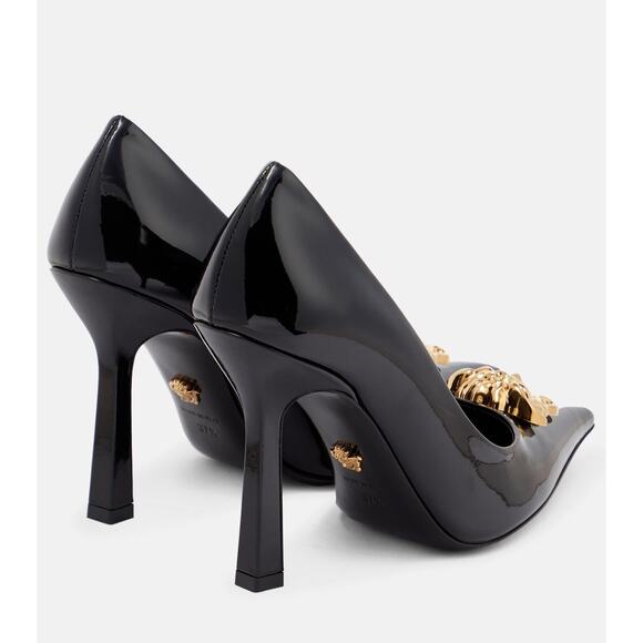 Versace Medusa 37.5/ US 7.5 Gold Black Patent Leather Pointed Toe Pump NIB $995 - Picture 3 of 15